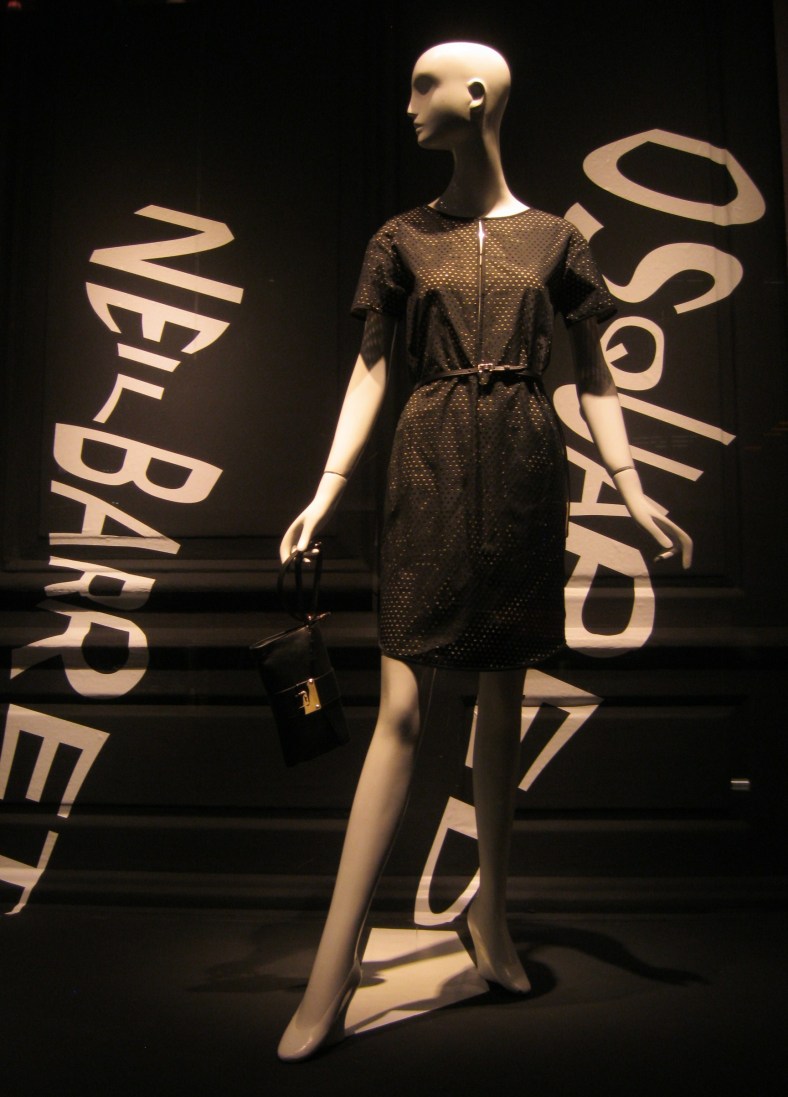 11....IMG_5651_saks 5th ave