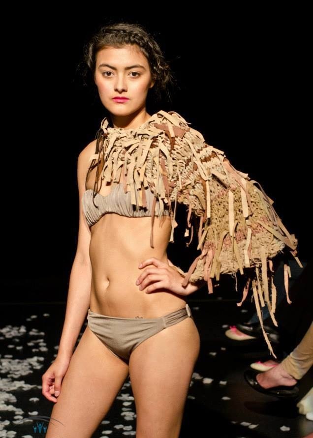 last_995668_562660410439988_1316471242_n