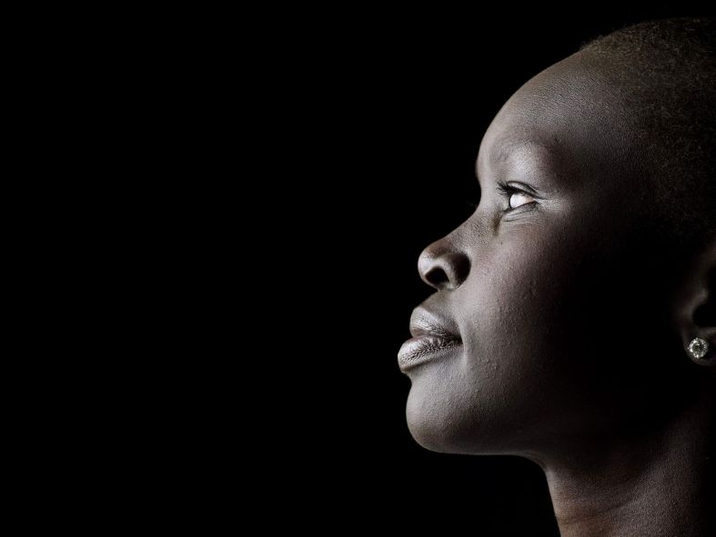 15_Alek-Wek-14