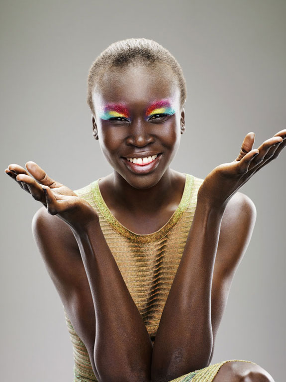 19_Alek-Wek-Dutch-Glamour-2