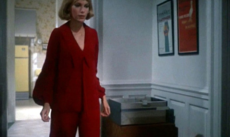 7_Rosemarys-Baby_Mia-Farrow_red-trouser-suit_walking-mid.bmp2