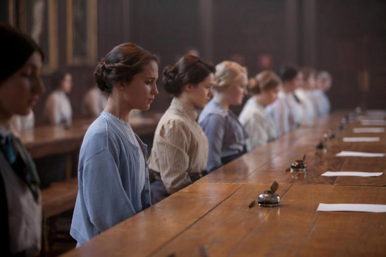 14_testament-of-youth-review